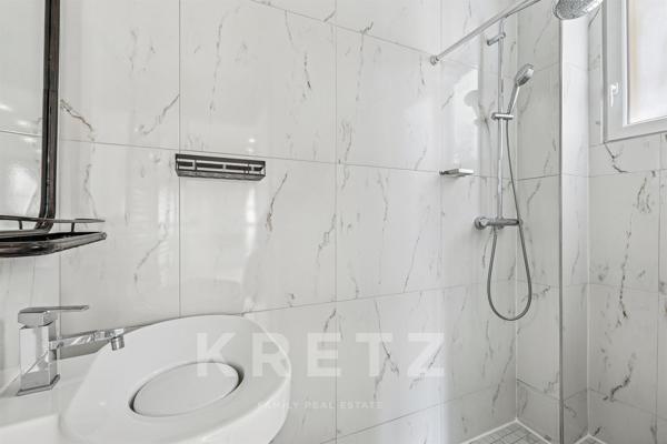 Appartement d’angle avec vues dégagées – Odéon, Paris 6ᵉ