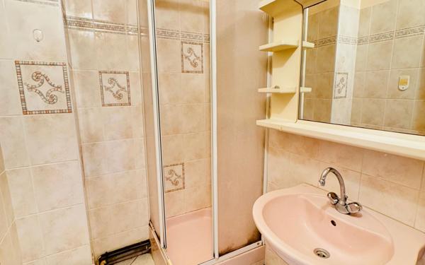 Appartement à vendre    2 pièces • 51,04 m2 Sète