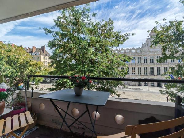 Grand appartement en hyper centre