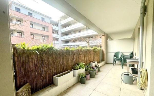 Appartement à vendre    2 pièces • 39,90 m2 Castanet-Tolosan