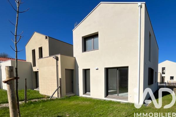 Maison à vendre 4 pièces 91 m² Montaigu-Vendée