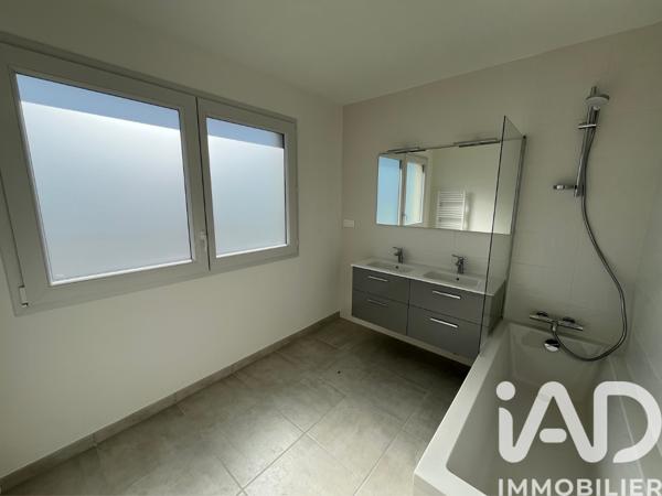 Maison à vendre 4 pièces 91 m² Montaigu-Vendée