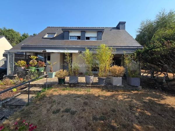 Vente                                                      Maison
                        
                     5 pièces                      118 m2                     à Pluneret