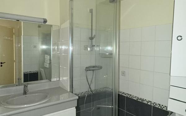 Appartement à louer    2 pièces • 47,48 m2 La Rochelle