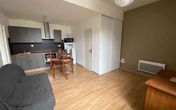 Appartement à louer    1 pièce • 23,74 m2 Dax