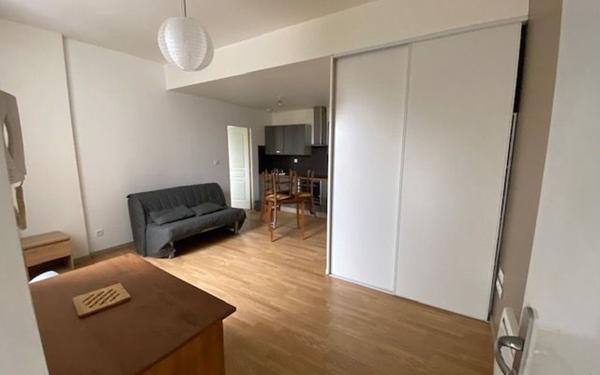 Appartement à louer    1 pièce • 23,74 m2 Dax