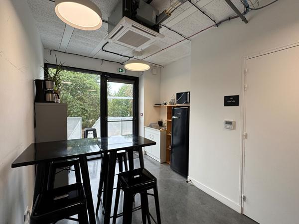 Bureau Vannes quartier Tohannic 17.5 m2 Idéal professions libérales , Vannes