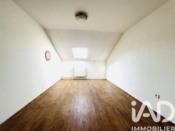 Immeuble à vendre 250 m² Hundling