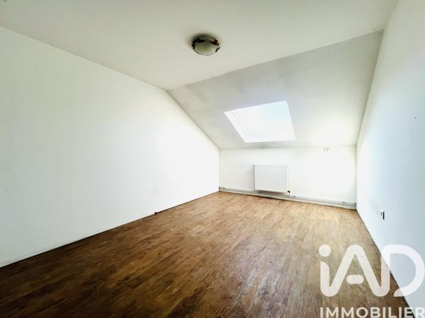 Immeuble à vendre 250 m² Hundling