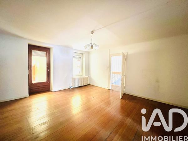 Immeuble à vendre 250 m² Hundling