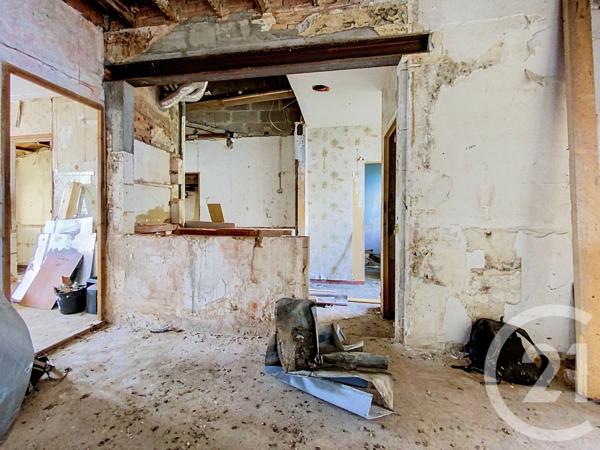 Maison à vendre  3 pièces - 62,57 m 2   ROCHEFORT  - 17