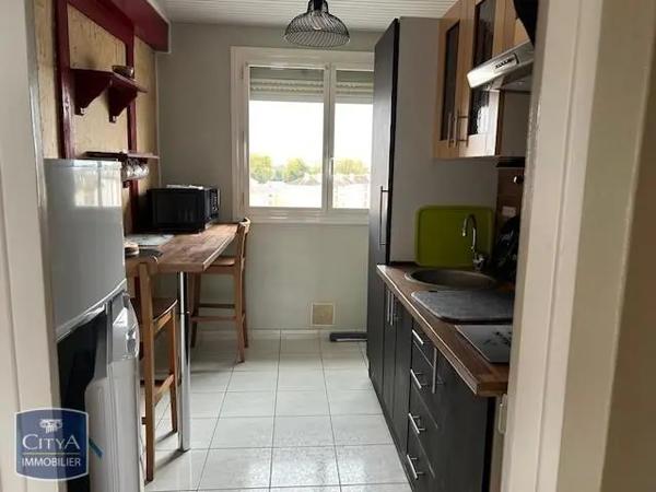 Appartement à louer 3 pièces 65.12m² Le Mans (72000)
