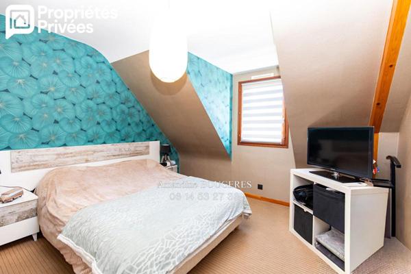 Maison SAINT DIDIER  35220 avec 100 M² de garage - A 5 MINUTES DE LA GARE-  293 900  EUROS HAI