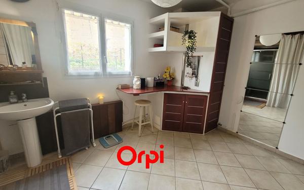 Maison à vendre    6 pièces •  La Côte-Saint-André