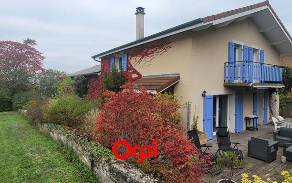 Maison à vendre    6 pièces •  La Côte-Saint-André