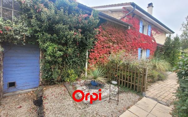 Maison à vendre    6 pièces •  La Côte-Saint-André