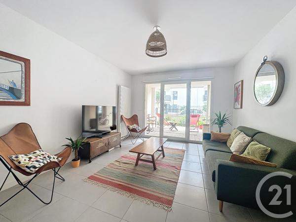 Appartement T4 à vendre  4 pièces - 82 m 2   ARCACHON  - 33