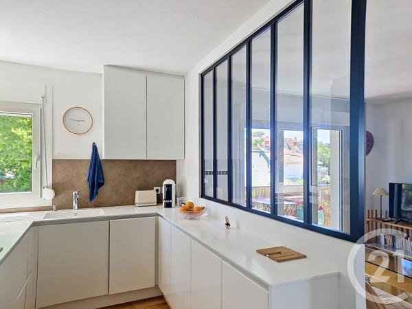 Appartement T4 à vendre  4 pièces - 82 m 2   ARCACHON  - 33