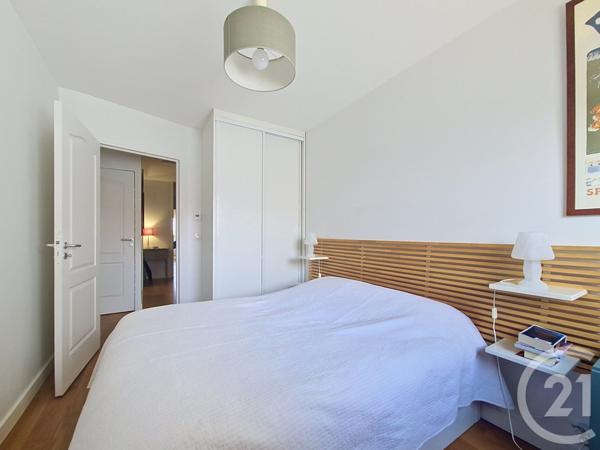Appartement T4 à vendre  4 pièces - 82 m 2   ARCACHON  - 33