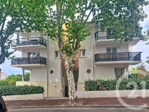 Appartement T4 à vendre  4 pièces - 82 m 2   ARCACHON  - 33