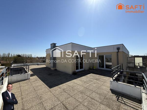 Superbe appartement en attique de 4 pièces disposant d'une cave, d'une place de stationnement privée et d'un garage !