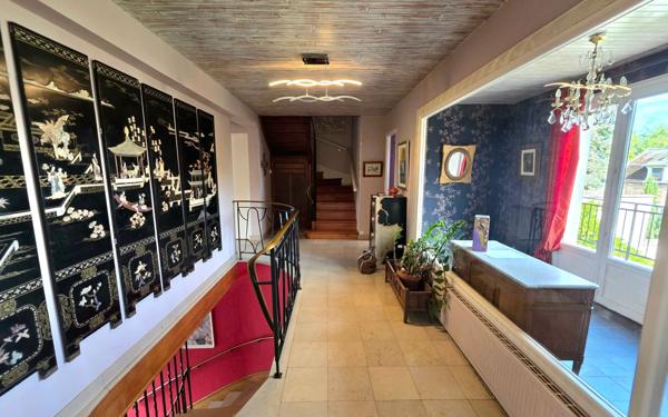 Maison à vendre    5 pièces •  Guise