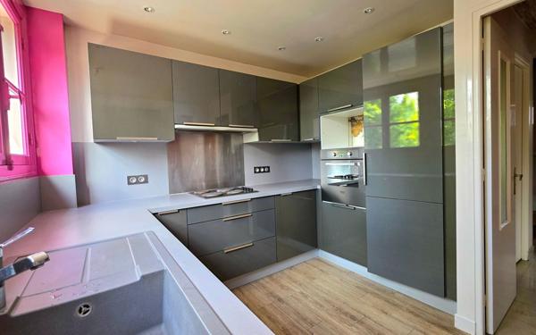 Maison à vendre    5 pièces •  Guise