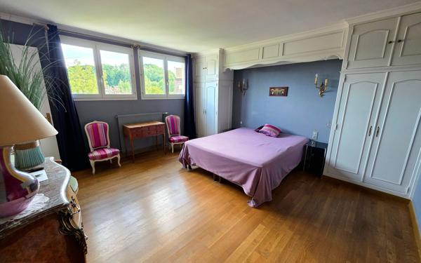 Maison à vendre    5 pièces •  Guise