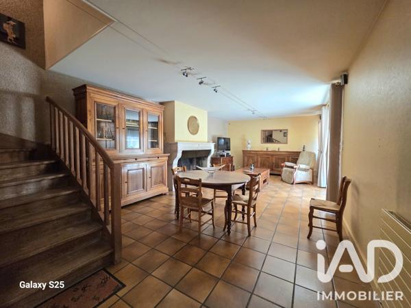 Maison à vendre 8 pièces 188 m² Neuville-de-Poitou
