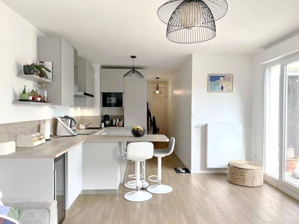 T3 - 2 Chambres- Balcon - Parking