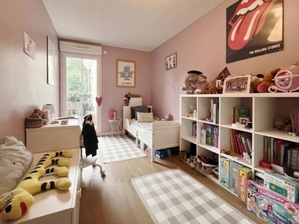 T3 - 2 Chambres- Balcon - Parking