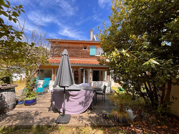 Maison 4 pièces à vendre Andernos les Bains - 33510 / Réf: 989
