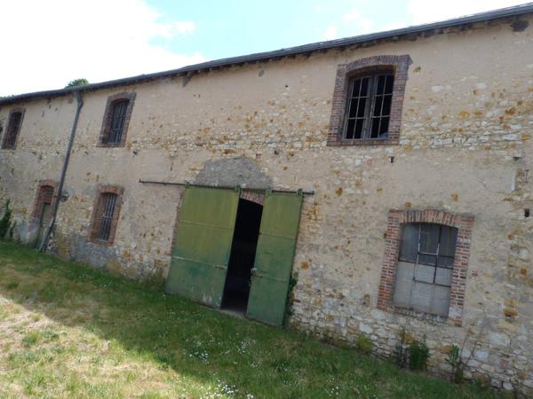 Vente                                                      Immeuble
                        
                     1 pièces                      755 m2                     à Villedieu-sur-Indre