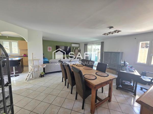 Maison autonome avec revenus solaires et terrain constructible