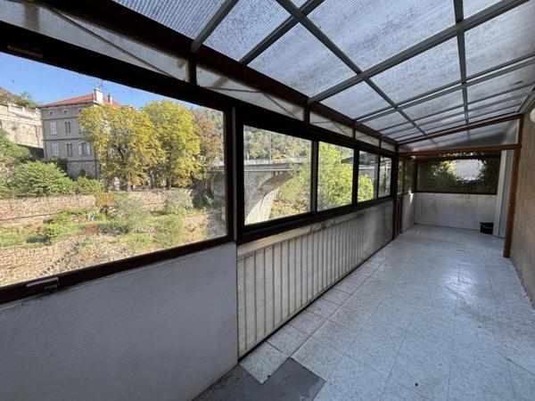 Maison à vendre à Saint-Sauveur-de-Montagut (07190)