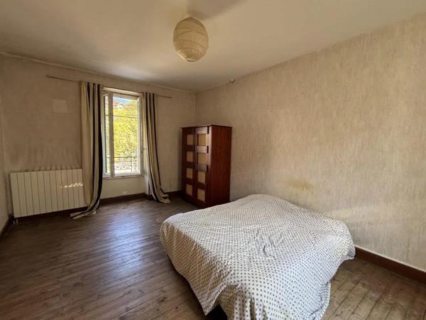 Maison à vendre à Saint-Sauveur-de-Montagut (07190)