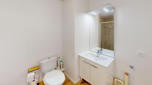 MEUBLÉ Studio à louer à BORDEAUX