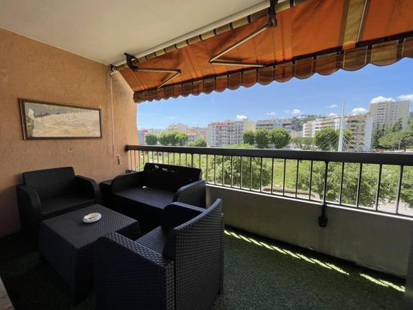 Location Appartement 3 pièces 77 m2 à Nice