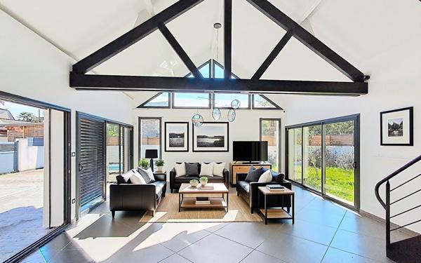 Maison à vendre    5 pièces • 192 m2 Artiguelouve