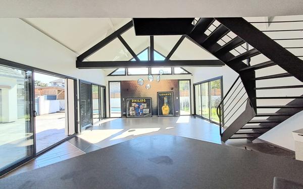 Maison à vendre    5 pièces • 192 m2 Artiguelouve