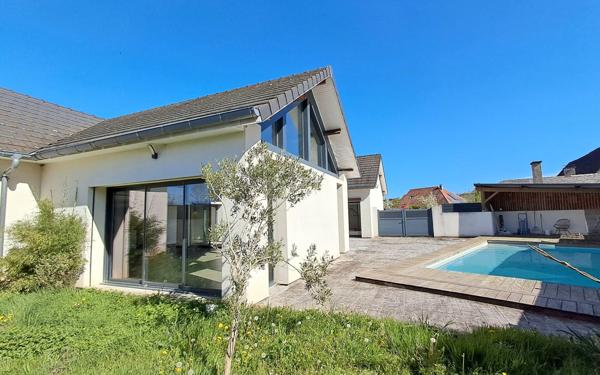 Maison à vendre    5 pièces • 192 m2 Artiguelouve