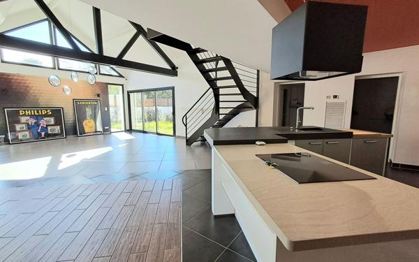 Maison à vendre    5 pièces • 192 m2 Artiguelouve