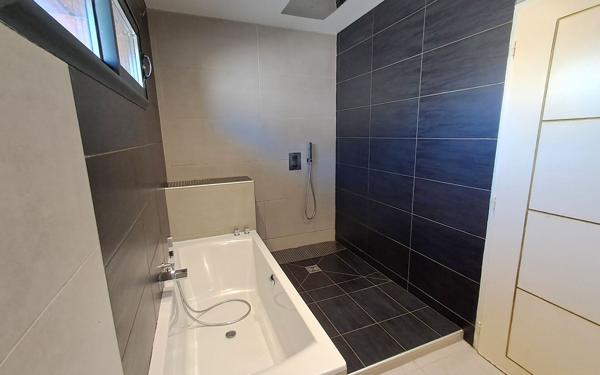 Maison à vendre    5 pièces • 192 m2 Artiguelouve