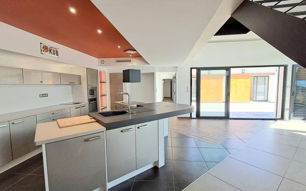 Maison à vendre    5 pièces • 192 m2 Artiguelouve