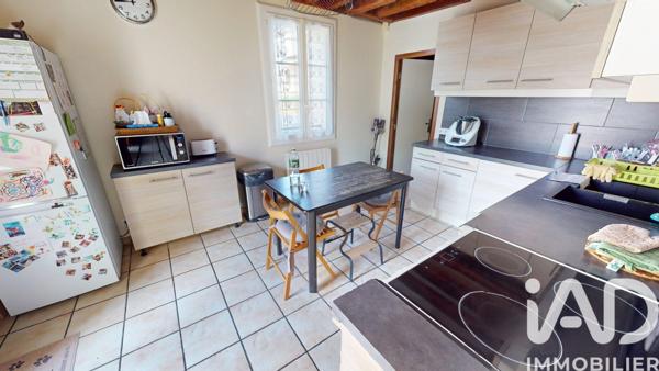 Maison à vendre 6 pièces 164 m² Savigny-le-Temple