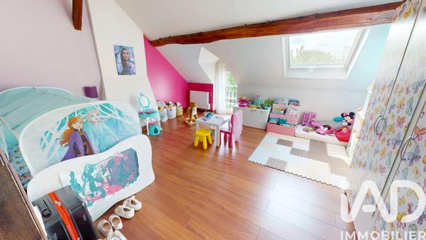 Maison à vendre 6 pièces 164 m² Savigny-le-Temple