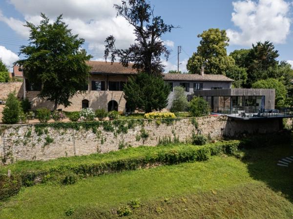 Maison à vendre 9 pièces MACON (71)