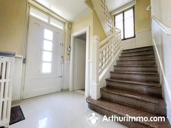 Vente                                                      Maison
                        
                     5 pièces                      101 m2                     à Audincourt
