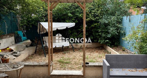 Location Local commercial 2 pièces 42 m² - Carpentras 84200
