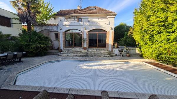 Maison individuelle Villiers-le-Bel 168 m²